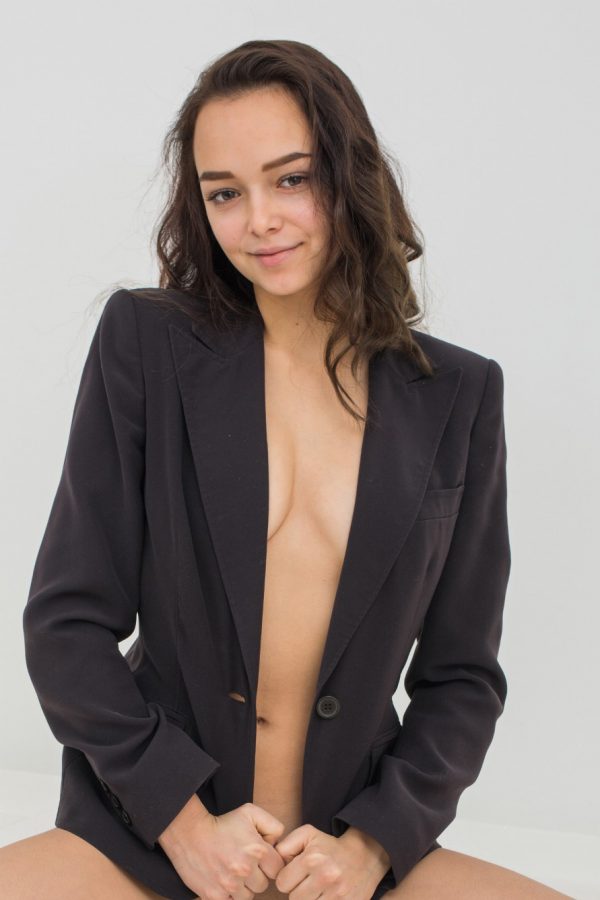 Ilaya, sex escort model Paris