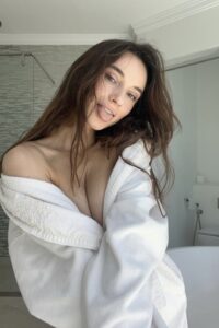 Kasya, sex escort model Paris 12
