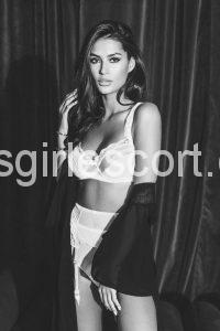 Kinsley, sex escort model Paris 4
