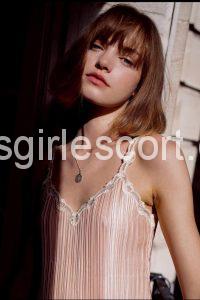 Delores, sex escort model Paris 3