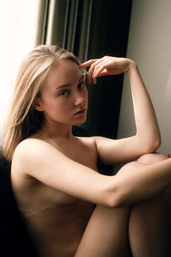 Fler, sex escort model Paris