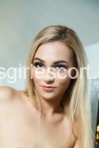 Sidney, sex escort model Paris 2